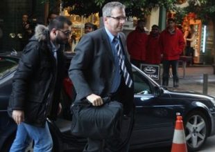 Αμετακίνητη η τρόικα. Καμία συμφωνία για τους πλειστηριασμούς
