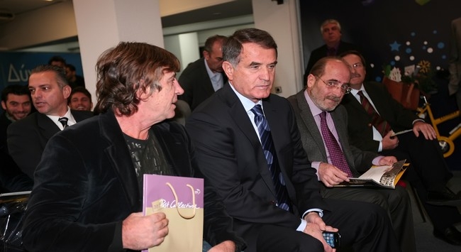 Επικοινώνησε με τον Μαύρο ο Μπάγεβιτς