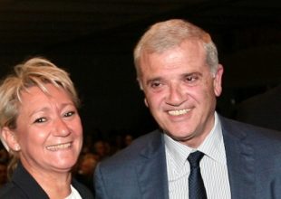 Η δήμαρχος Νέας Φιλαδέλφειας στο χώρο του γηπέδου