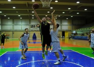 Διάστρεμμα ο Τσιάκος