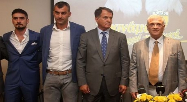 Παρουσία Μελισσανίδη το τραπέζι στην Άουγκσμπουργκ