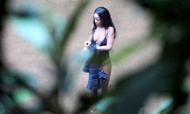 Rihanna: Πιο sexy… πεθαίνεις! (φωτο)