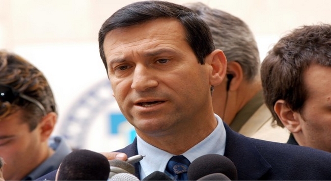 Βασιλάκης: «Ήταν πέναλτι στον Κορδέρο»
