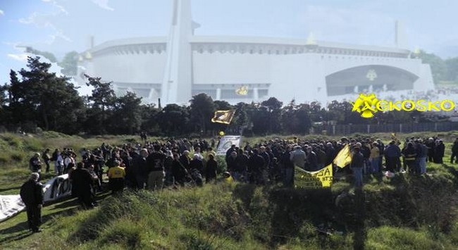 Έκοψαν πίτα στη Νέα Φιλαδέλφεια (vid)