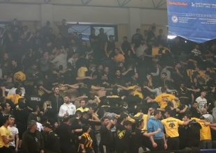 «Βασιλικός» κόσμος! (vids)