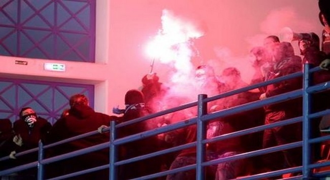 Τα επεισόδια ανέβαλαν τα πλέι οφ στην Κύπρο