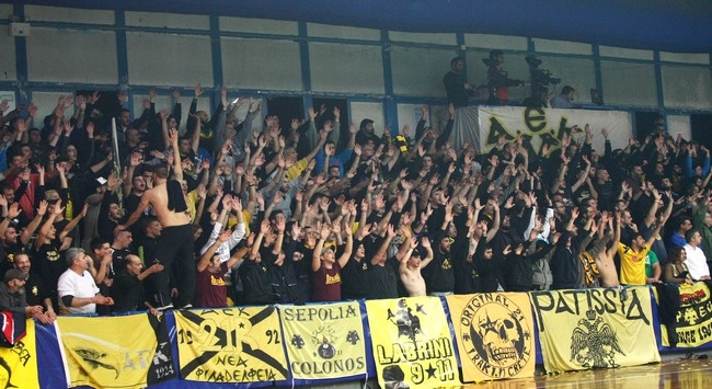 Όταν οι Μάγκες οργανώνουν την κερκίδα (vid)