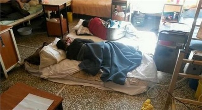 Εικόνες σοκ από το νοσοκομείο φυλακών στον Κορυδαλλό Εικόνες σοκ από το νοσοκομείο φυλακών στον Κορυδαλλό