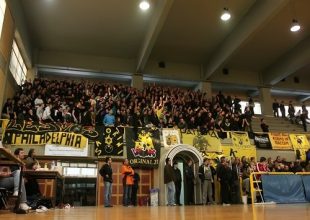 Σε κάθε γήπεδο και πάρτι!