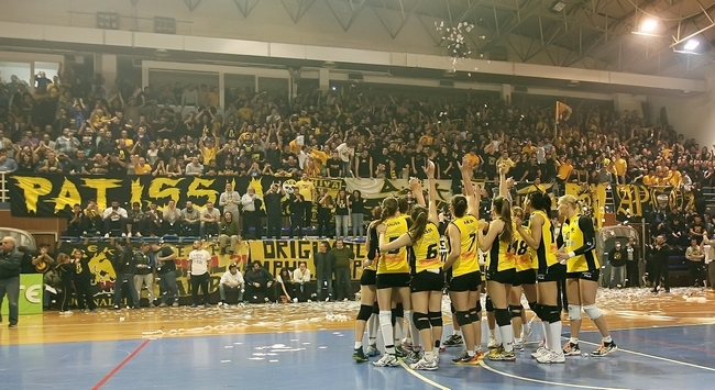 Άντε γεια σας, πίσω στον Πειραιά σας (3-0)