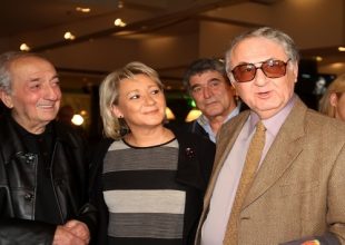 Νεστορίδης, Μαύρος, Σεραφείδης, Στράτος στο Μενίδι