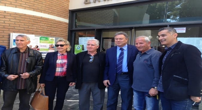 Βόλτα στη Νέα Φιλαδέλφεια ο Σγουρός