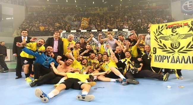 Οι Κούπες είναι για Μάγκες, όχι για… Δάγκες!