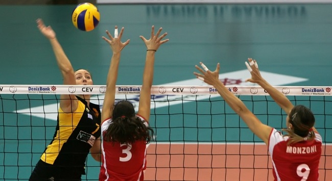 Από το Novasports 3 το Ολυμπιακός – ΑΕΚ