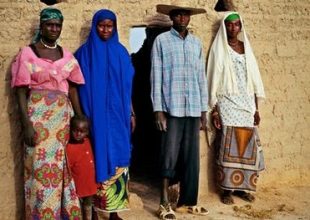 Πολυγαμικοί οι Κενυάτες, είτε συναινούν οι γυναίκες είτε όχι