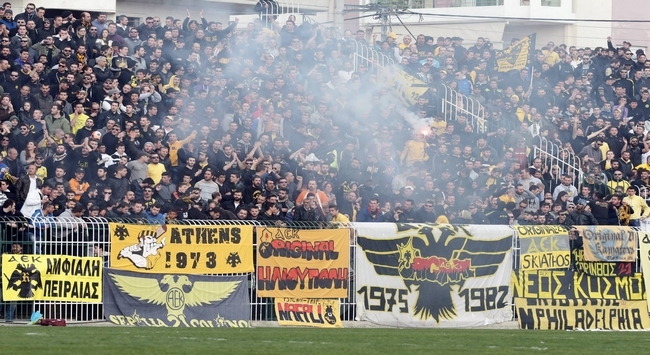Σε γήπεδα και σε αλάνες θα είναι πάντα εκεί (vids)