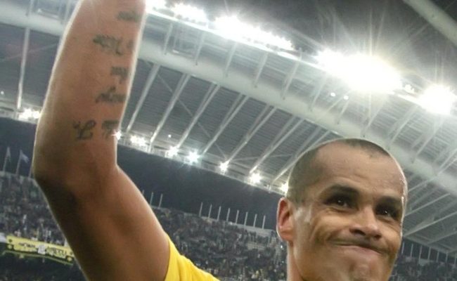Τέσσερα και λίγα ήταν… (video)