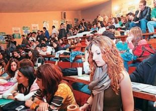 Έρχονται διαγραφές σε ΑΕΙ και ΤΕΙ: Τελευταία ευκαιρία για 180.000 “αιώνιους” φοιτητές