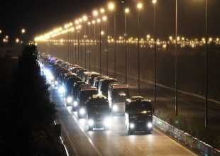 Επίθεση σε πούλμαν του ΠΑΟΚ