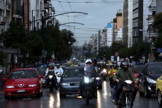 Έκτακτα μέτρα της Τροχαίας για την Πρωτομαγιά
