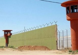 Ελεύθεροι με περιοριστικούς όρους οι τέσσερις σωφρονιστικοί υπάλληλοι για τον θάνατο του Καρέλι