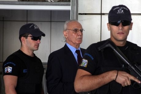 Ενοχή Άκη για το πόθεν έσχες Ενοχή Άκη για το πόθεν έσχες