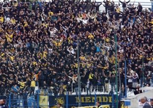 Μύρισε Φιλαδέλφεια… (vids)