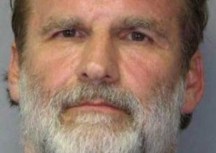 Παιδίατρος έκανε εικονικό πνιγμό στη θετή του κόρη