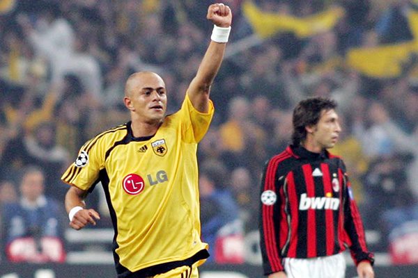 Με φραπέ ο Σέζαρ στην Αθήνα για την ΑΕΚ (ΦΩΤΟ)