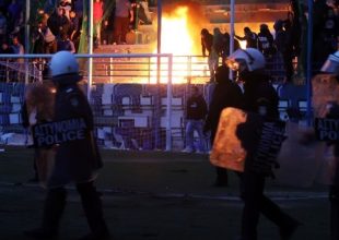 Βεντέτα οπαδών Αιγάλεω με αστυνομία