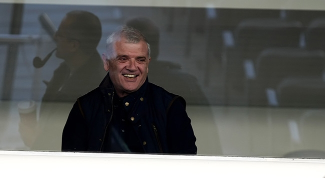 Στη θέση του ο Μελισσανίδης