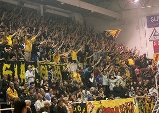 Ένα ακόμη ρεσιτάλ! (vids)