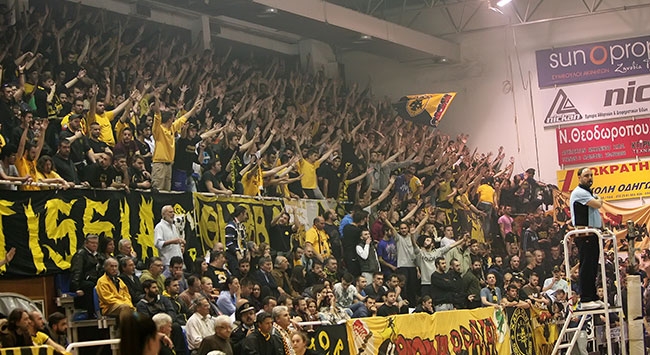 Ένα ακόμη ρεσιτάλ! (vids)