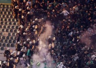 Δίωξη για εκτεταμένα επεισόδια σε Παναθηναϊκό και ΠΑΟΚ