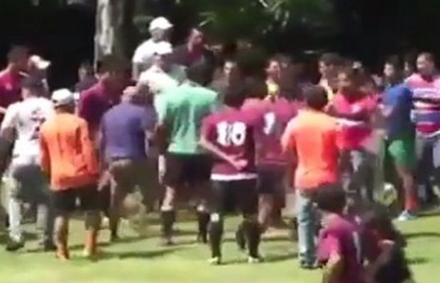 Ξύλο και των γονέων στη Βραζιλία