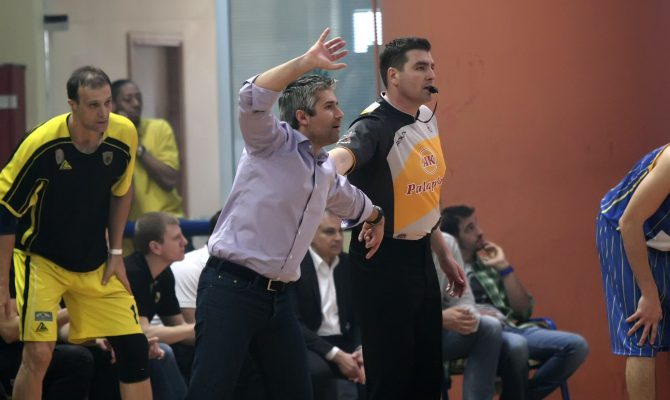 Στα χέρια τον Ζιάγκο (video)