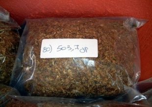 Έντεκα τόνοι λαθραίου καπνού σε αποθήκη 47χρονου