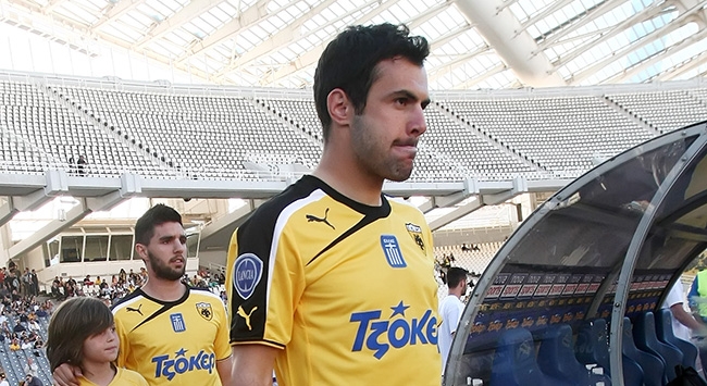 Προκλητικός ή λίγος;
