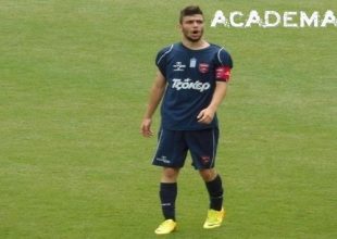 «Ο Τερεζόπουλος μας μαθαίνει έναν άλλο τρόπο παιχνιδιού»