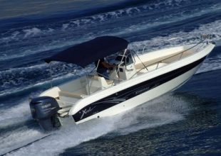 Σκάφος χτύπησε έγκυο τουρίστρια στην Κρήτη