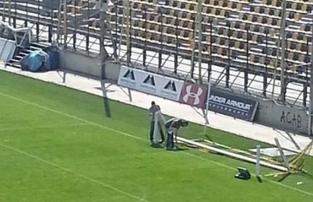 Έσπασαν τα δοκάρια στο Βικελίδης ,