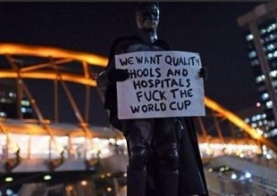 Εναντίον του Μουντιάλ και ο Batman…
