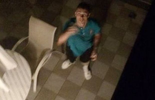 Ο 15χρονος που ξάπλωσε στο κρεβάτι του “CR7”