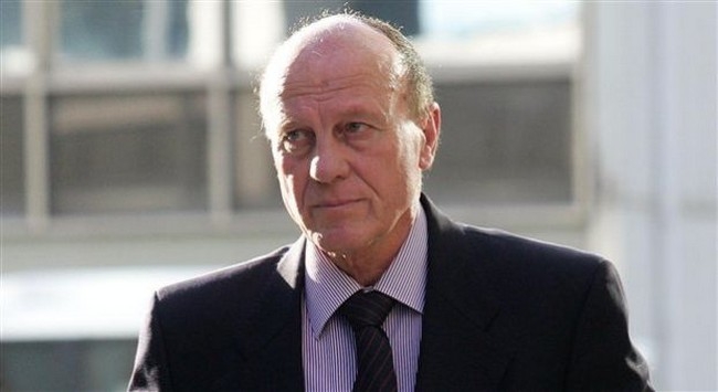 Δομάζος: “Απαράδεκτο αυτό που συμβαίνει με τον Κατσουράνη”