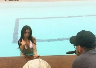 Δείτε την Δήμητρα Αλεξανδράκη topless!