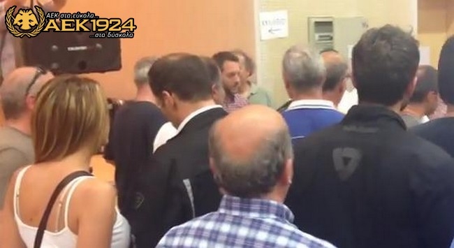Βασιλόπουλε εσύ βρήκες την ΑΕΚ, δεν σε βρήκε αυτή (vids)