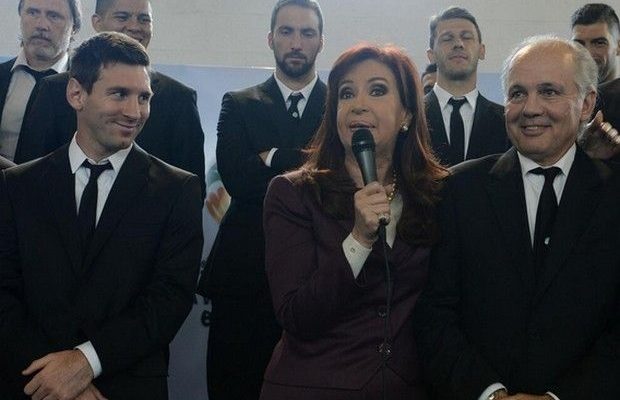 Πρόεδρος Αργεντινής: “Κλείσατε στόματα…”