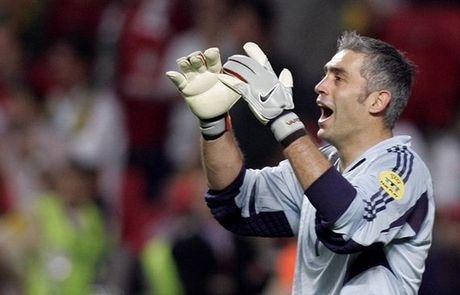 Νικοπολίδης στην UEFA για το θαύμα του 2004