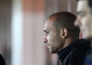 Πετεβίνος: «Δεν υπάρχει θέμα Τζιμπούρ»