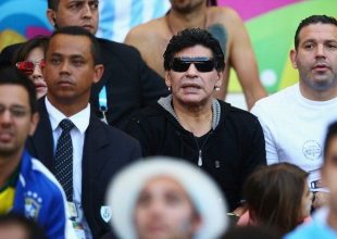 Μαραντόνα: “Ποτέ ξανά διαιτητής ο Καρμπάγιο”